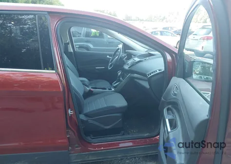 2016 Ford Escape Se from USA, damaged, VIN 1FMCU9G92GUA54912